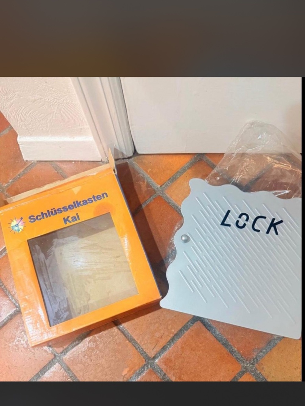 Key box holder